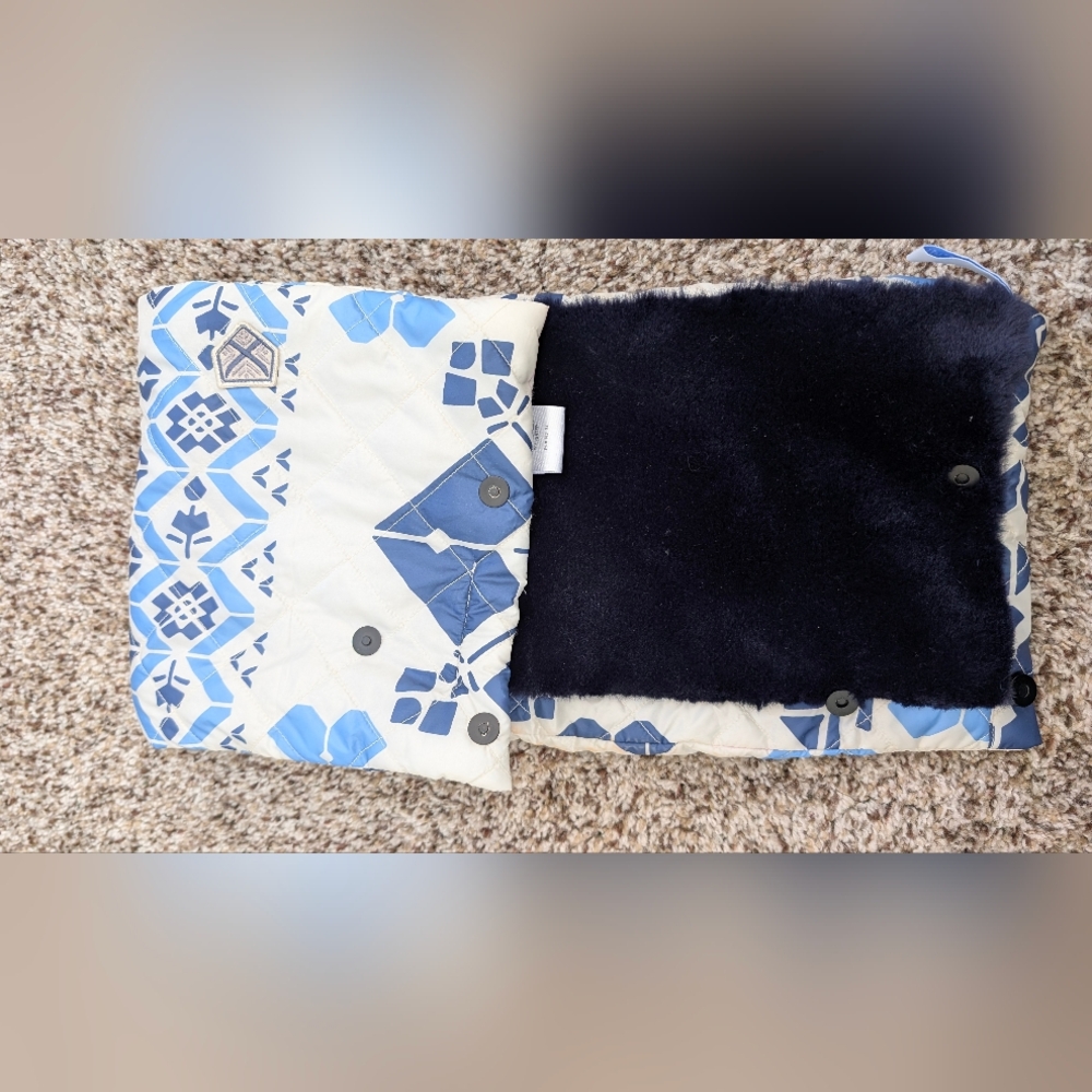 Powder Puff Neck Warmer